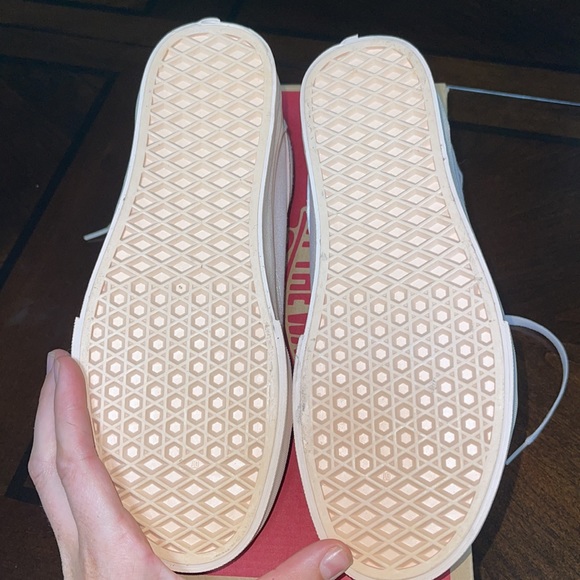 Blush Pink Retro Vans - Picture 3 of 6